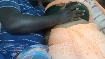 Kanchipuram old uncle pressing neighbor aunty big boobs